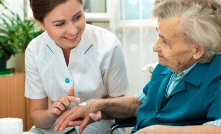 Skincare and Makeup for Seniors: Caregiver Guide